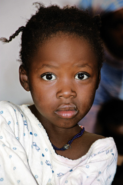 ����������������� ����� Pampers � UNICEF