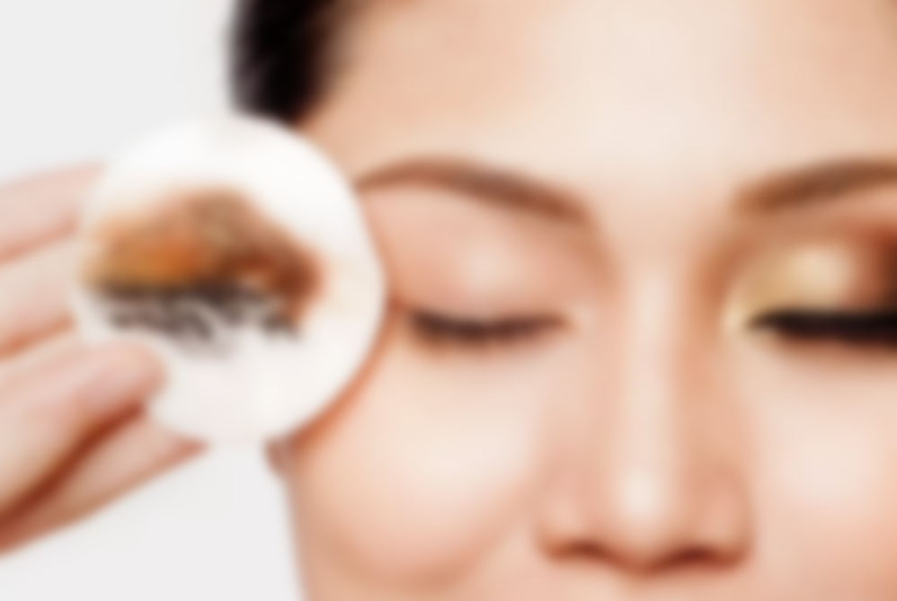 Средство для снятия макияжа с глаз для чувствительной кожи