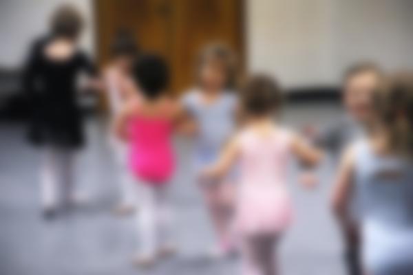 Чем полезны спортивные бальные танцы для детей