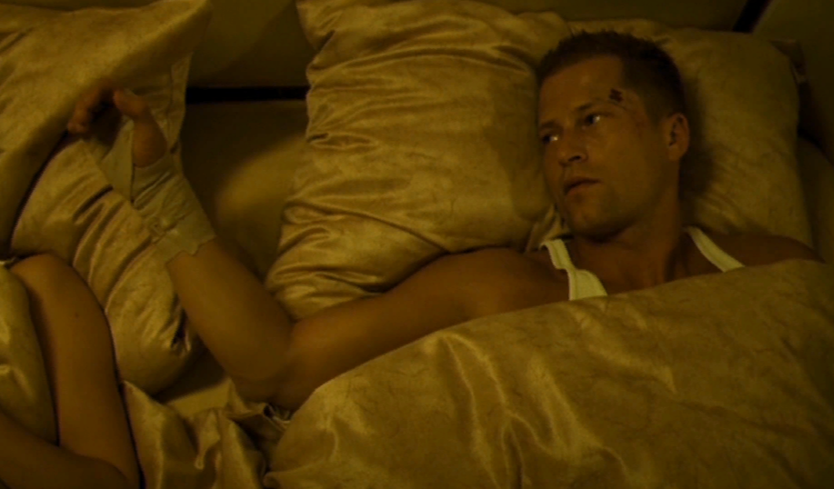 Тиль Швайгер. Фото: кадр из к/ф "Босиком по мостовой" (реж. Тиль Швайгер)