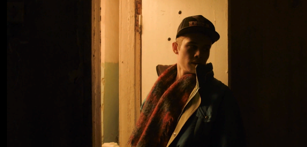 Рузиль Минекаев. Фото: кадр из сериала "Слово пацана. Кровь на асфальте" (реж. Жора Крыжовников)