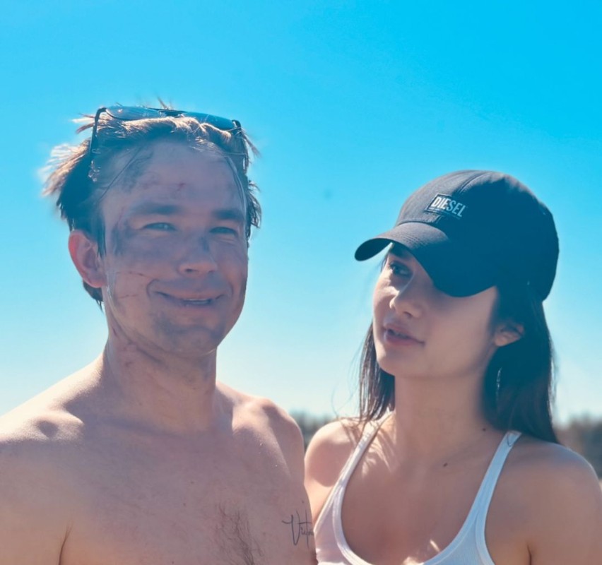 Александр Петров с женой Викторией. Фото: соцсети/@actorsashapetrov