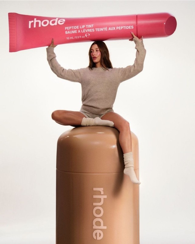 Фото: соцсети / @rhode