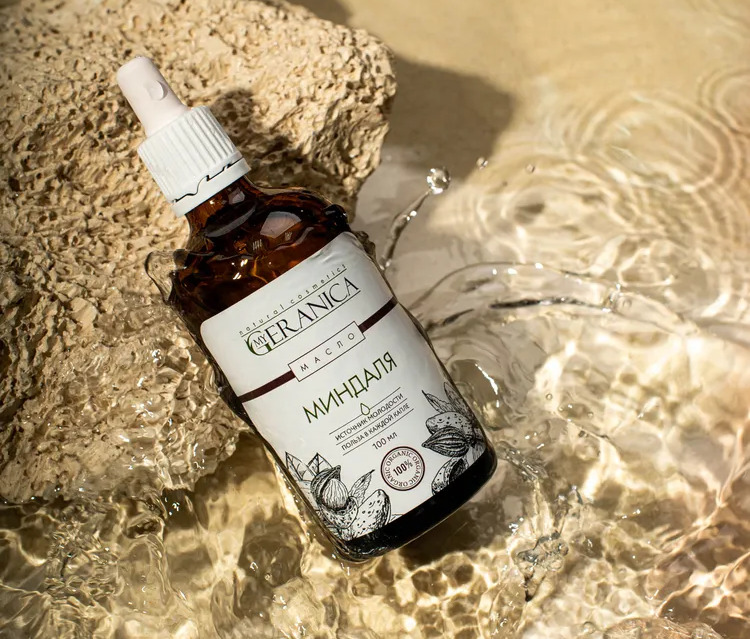 Фото: архивы пресс-службы. Масло миндаля натуральное для лица, для тела и волос, Galabeauty