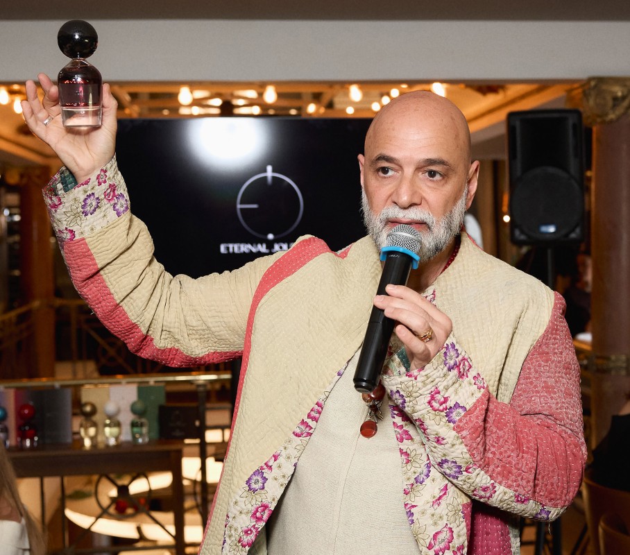 Фото: архивы пресс-службы Eternal Journey. Основатель бренда Пьер Раван презентовал ароматы в Москве