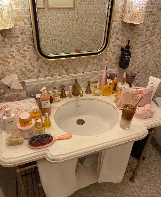 Фото: соцсети/@annaastrup