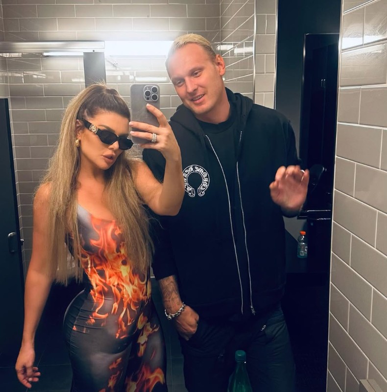 Янис Тимма и Анна Седокова. Фото: соцсети/@annasedokova