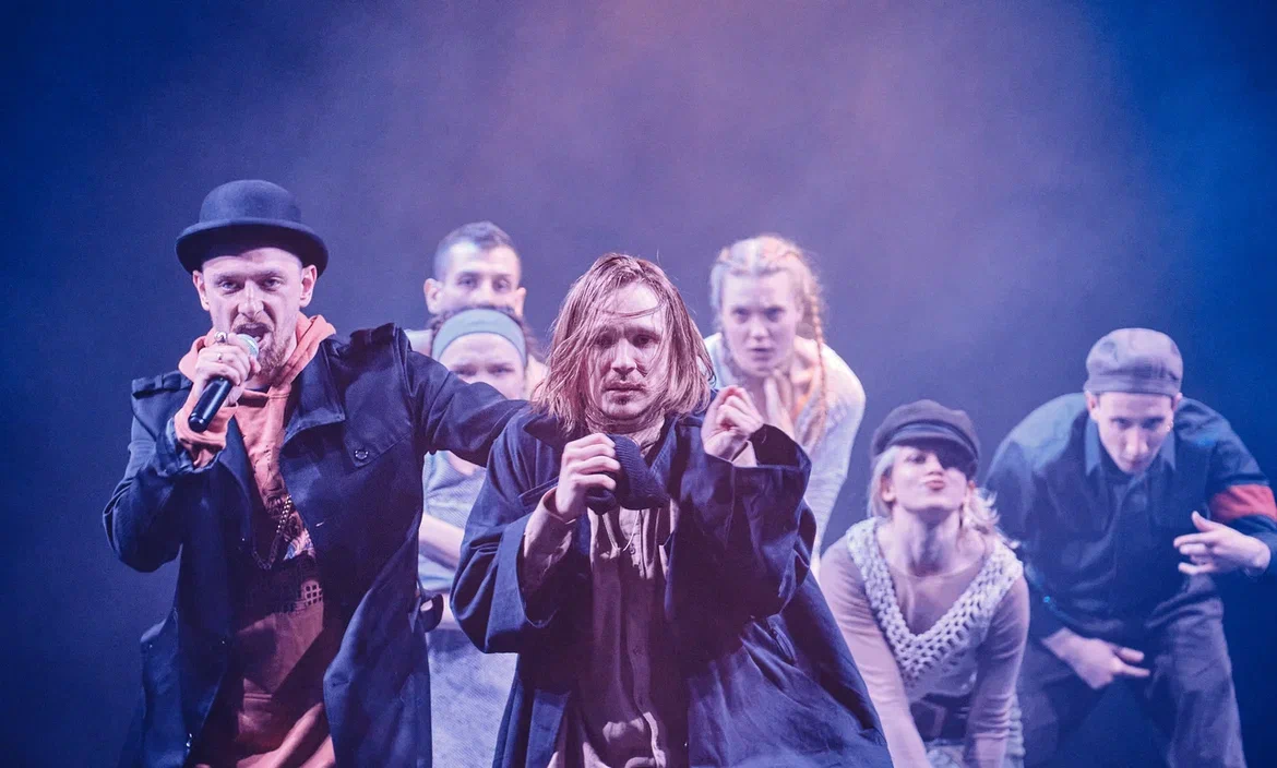 Сцена из рэп-спектакля "Преступление и наказание". Фото предоставлено Львом Киселевым