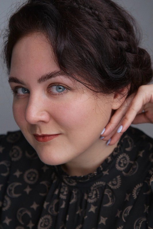 Режиссер спектакля &#34;Душечка&#34; Алиса Апрель. Фото: @Lego_laz