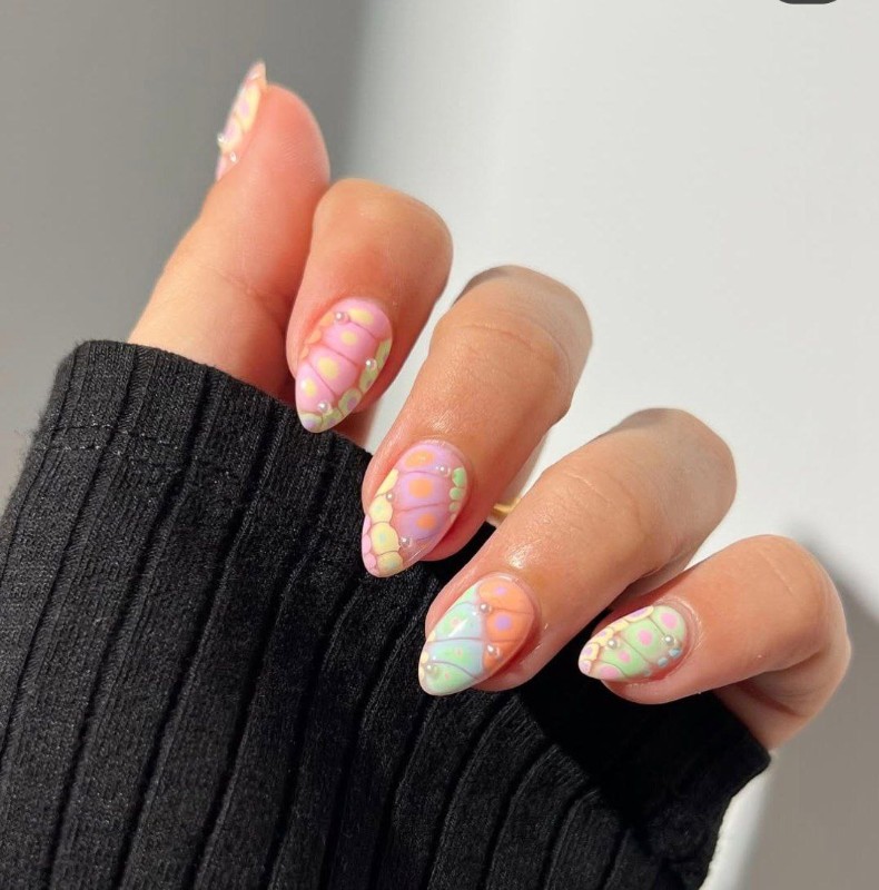 Фото: соцсети / @samrosenails