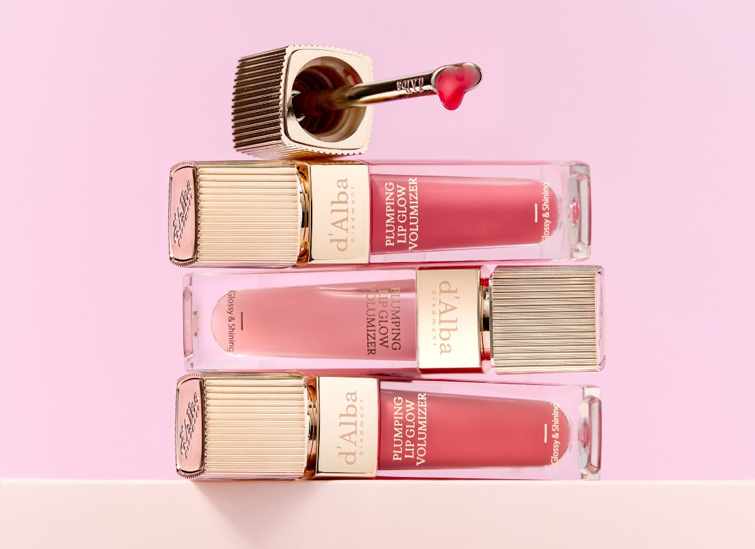 Фото: архивы пресс-службы d'Alba. Блески-пламперы для губ Plumping Lip Glow Mood Volumizer