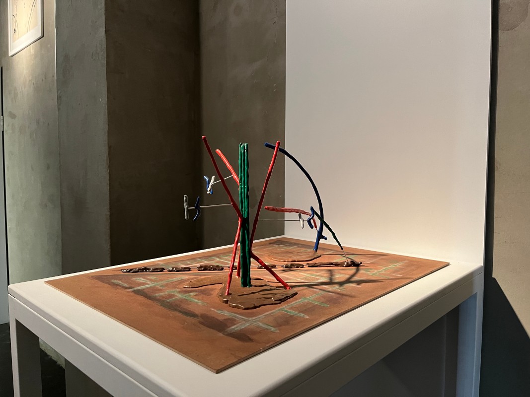 Фрагмент выставки &#34;Вперед к Злотникову!&#34; (6+) в Галерее ГРАУНД Солянка. Фото: Юлия Крышевич