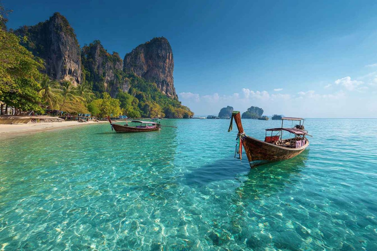 Изображение сгенерировано при помощи нейросети Midjourney