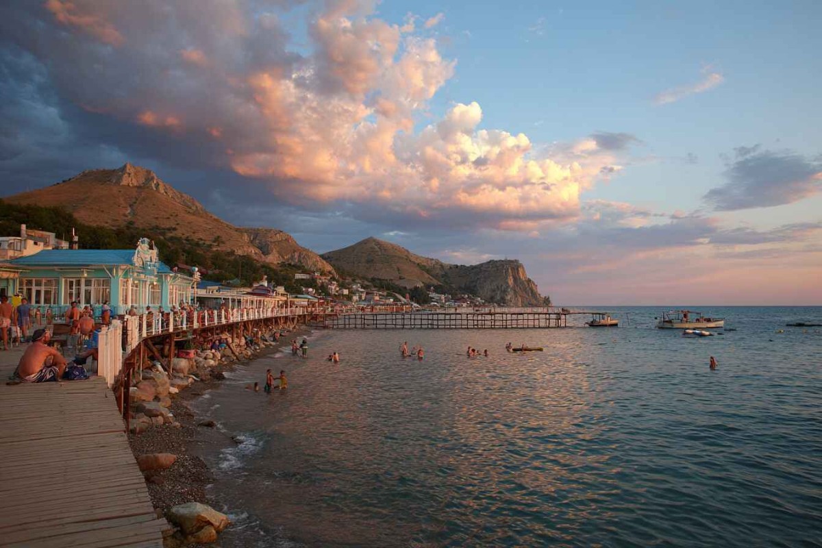 Изображение сгенерировано при помощи нейросети Midjourney