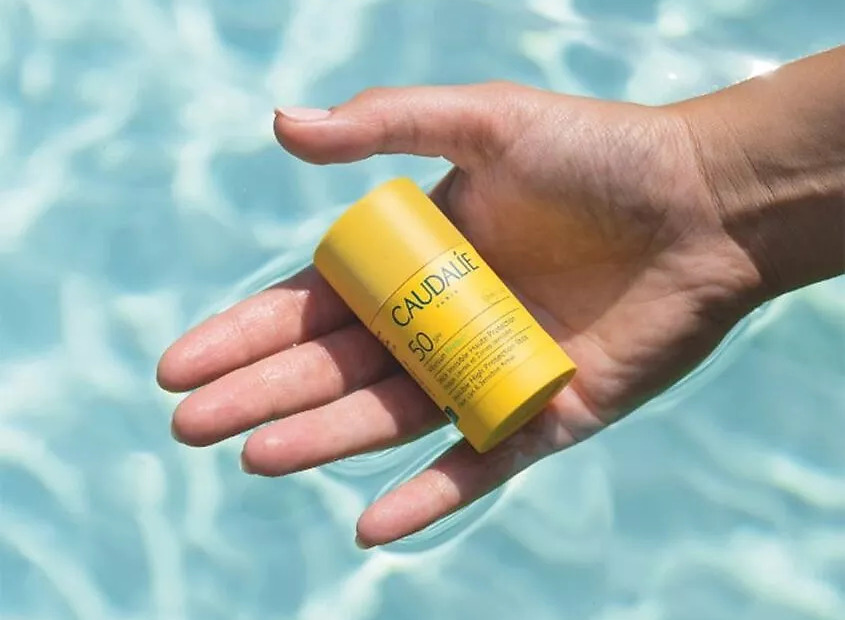 Фото: архивы пресс-службы Caudalie. Стик для лица и тела Солнцезащитный SPF 50 Vinosun Protect