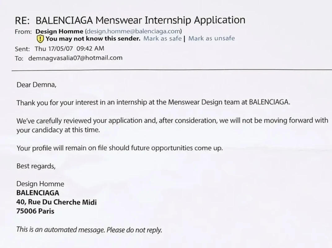 Письмо Демне Гвасалия от Balenciaga