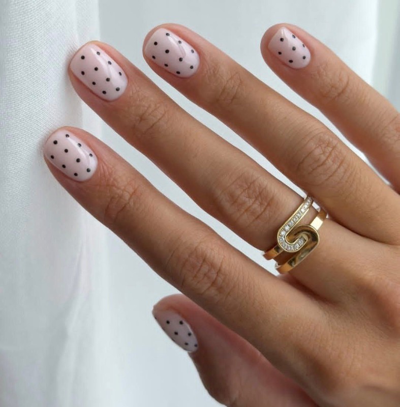 Фото: соцсети / @m.o.n.a.j