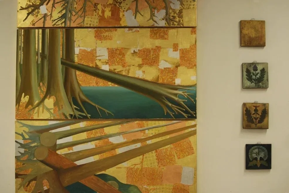 Фрагмент экспозиции Сельской биеннале современного искусства "Преображение" (0+) в Палехе. Фото предоставлено пресс-службой биеннале