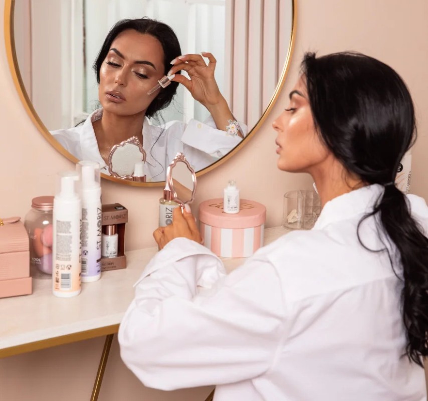 Фото: архивы пресс-службы St.Moriz. Капли для лица автозагар