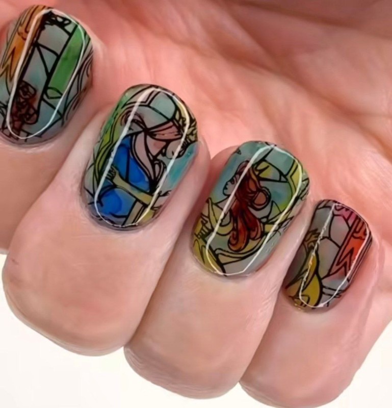 Фото: соцсети / @caitlinvnails