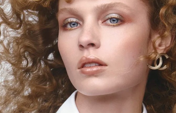 Фото: архивы пресс-службы Chanel. Лимитированные тени 229 Boutons Stellaire