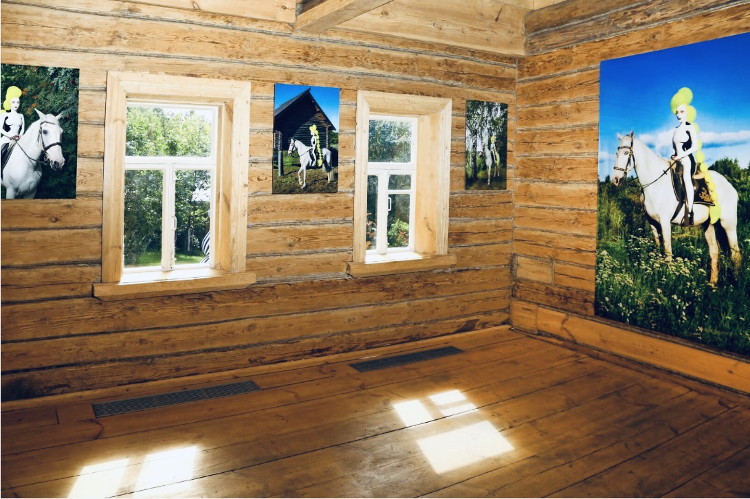 Экспериментальная выставочная платформа изнутри. Фото предоставлено пресс-службой площадки &#34;Ларец&#34;