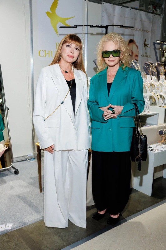 Лариса Долина и Саима Шамхалова. Фото предоставлено пресс-службой CPM