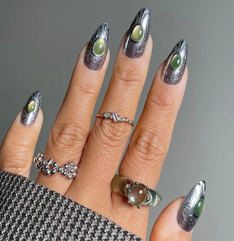 Фото: соцсети / @sansungnails