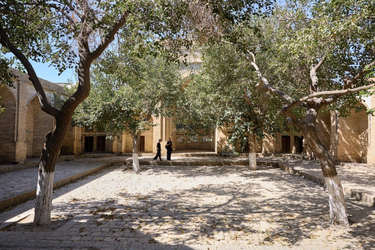 Пространство Бухарской биеннале &#34;Рецепты разбитых сердец&#34;. Фото предоставлено пресс-службой биеннале