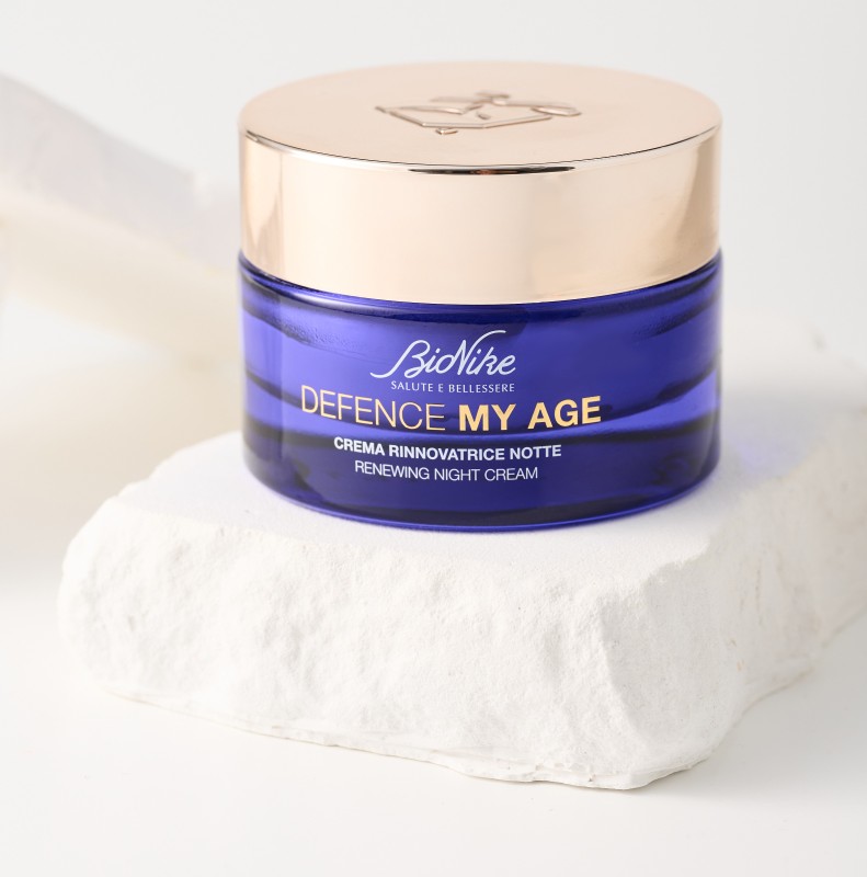 Фото: архивы пресс-службы BioNike. Обновляющий ночной крем DEFENCE MY AGE