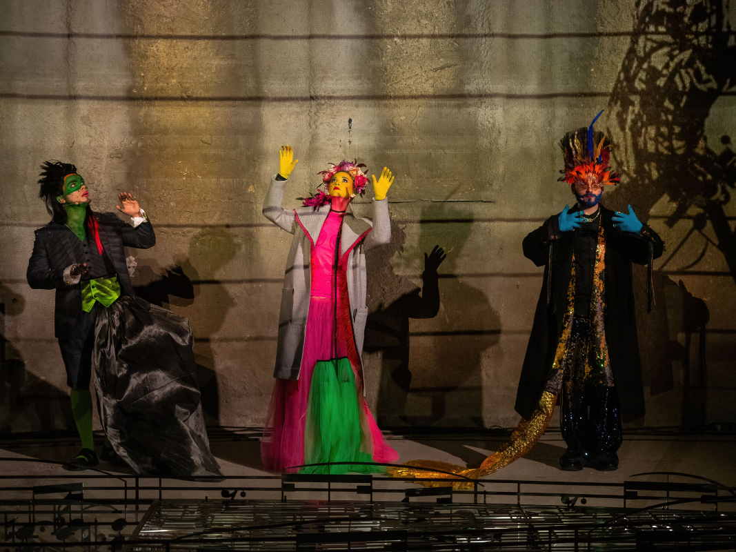 Спектакль "Книга висячих садов". Фото: Андрей Безукладников. Предоставлено пресс-службой Электротеатра