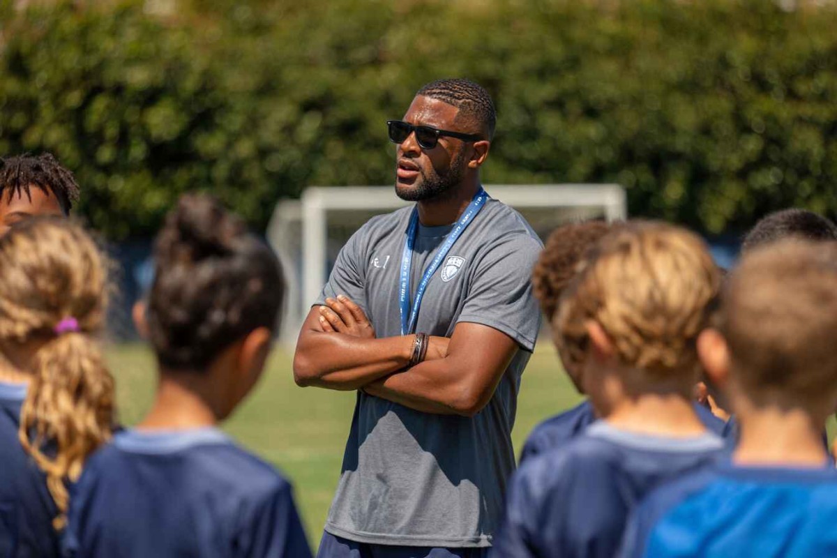 Изображение сгенерировано при помощи нейросети Midjourney