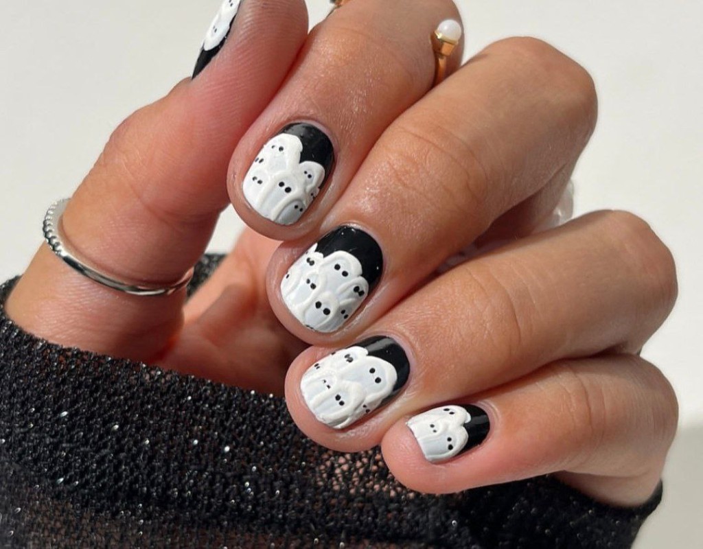 Фото: соцсети / @nonnailartist