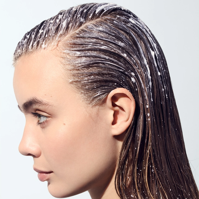 Фото: архивы пресс-службы Phyto. Маска-скраб для кожи головы Scalp solution