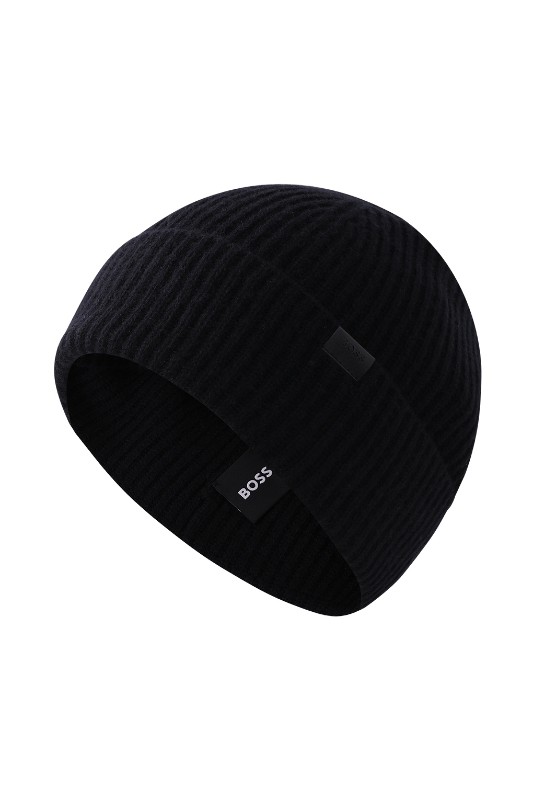 Стильные зимние мужские шапки 2026: тренды сезона против классики
							 Стильные зимние мужские шапки 2026: тренды сезона против классики