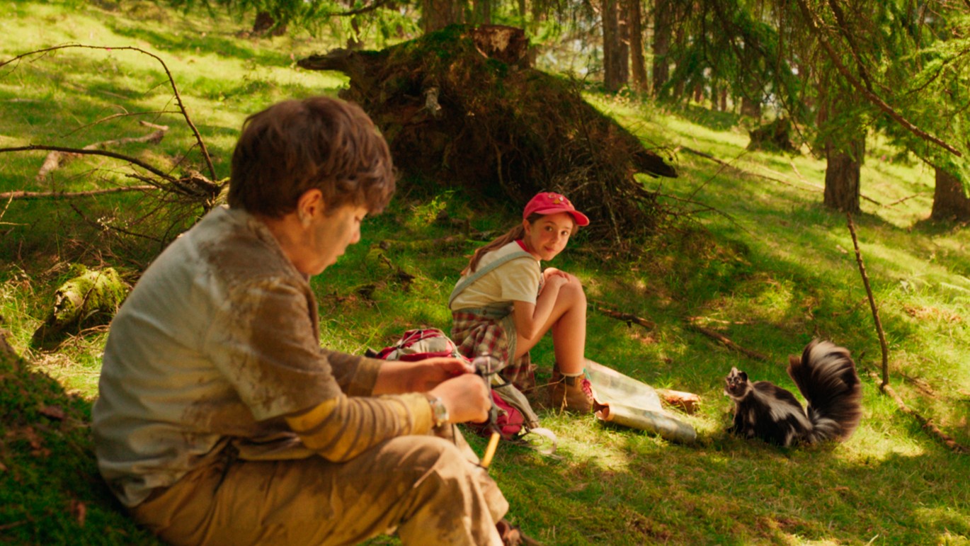 Кадр из фильма "Пушистые каникулы" (2025), реж. Сильвия Кер