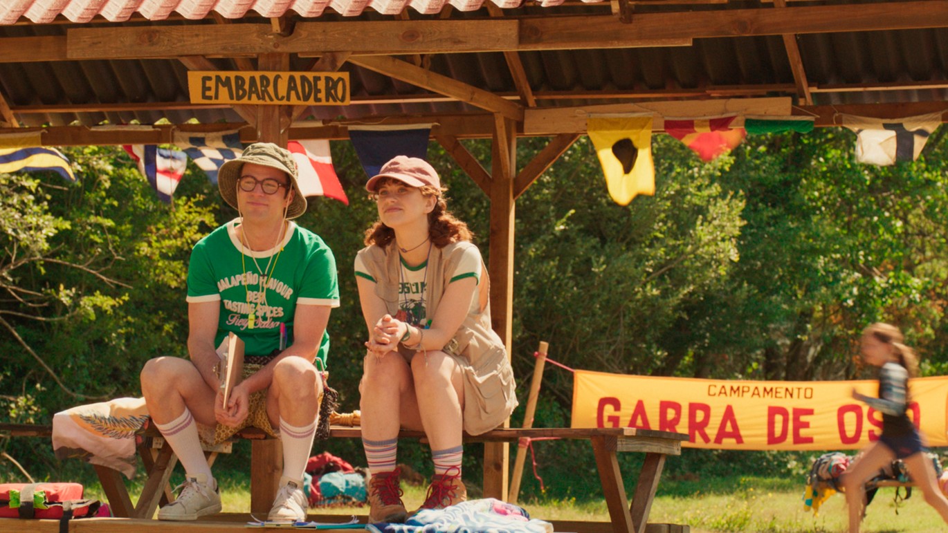 Кадр из фильма "Пушистые каникулы" (2025), реж. Сильвия Кер