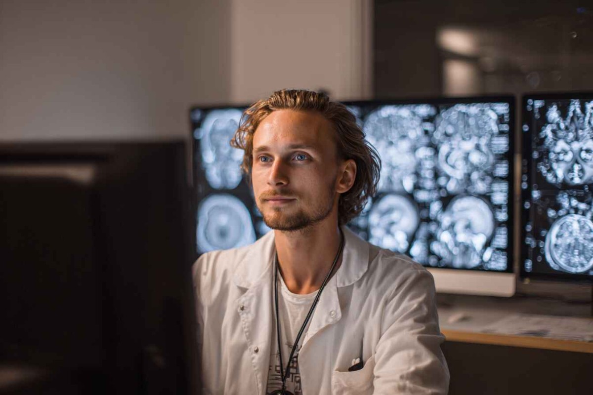 Изображение сгенерировано при помощи нейросети Midjourney