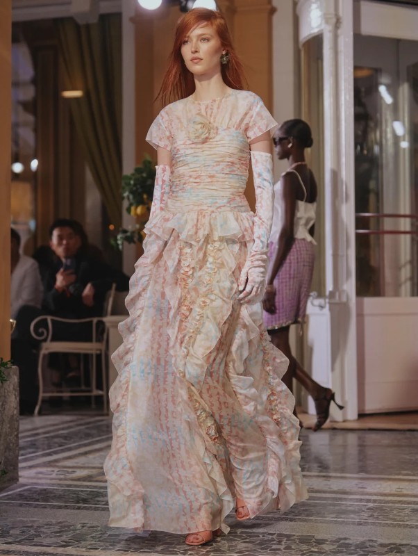 Chanel представил коллекцию Cruise 2026
							