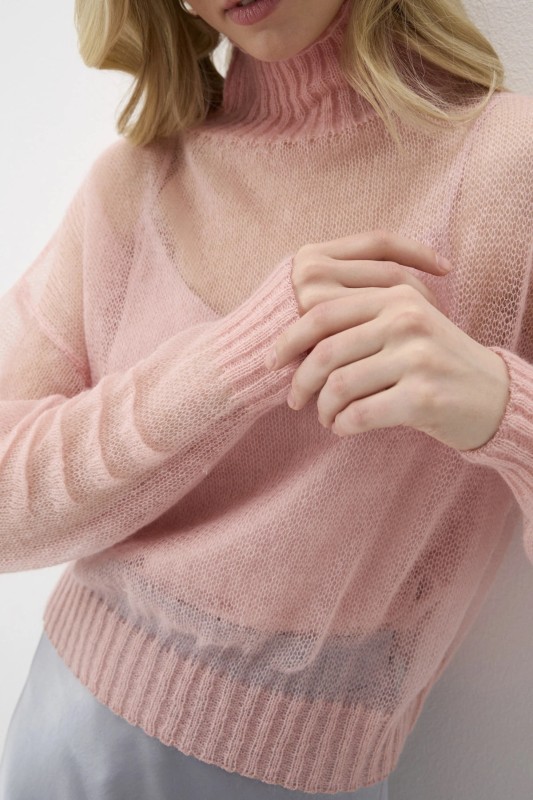 Топ-5 вещей на зиму 2026: эксклюзивный гид по трендам от основателя бренда ALEXANDER BOGDANOV
Топ-5 вещей на зиму 2026: эксклюзивный гид по трендам от основателя бренда ALEXANDER BOGDANOV