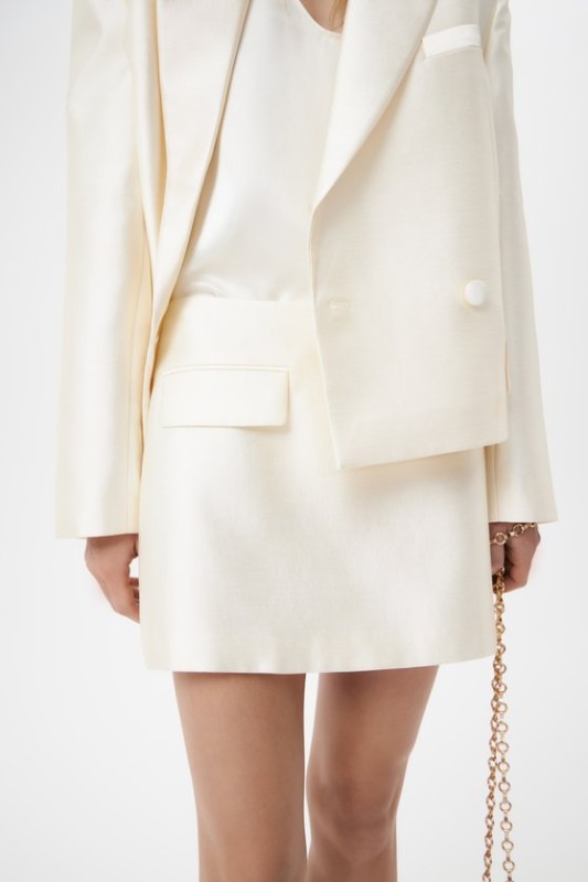 Топ-5 вещей на зиму 2026: эксклюзивный гид по трендам от основателя бренда ALEXANDER BOGDANOV
Топ-5 вещей на зиму 2026: эксклюзивный гид по трендам от основателя бренда ALEXANDER BOGDANOV