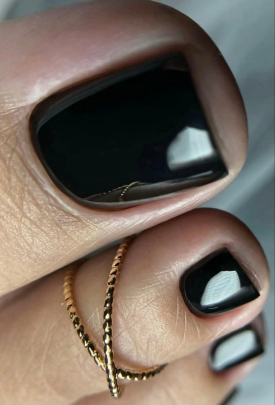 Фото: соцсети / @danay_nails_designs