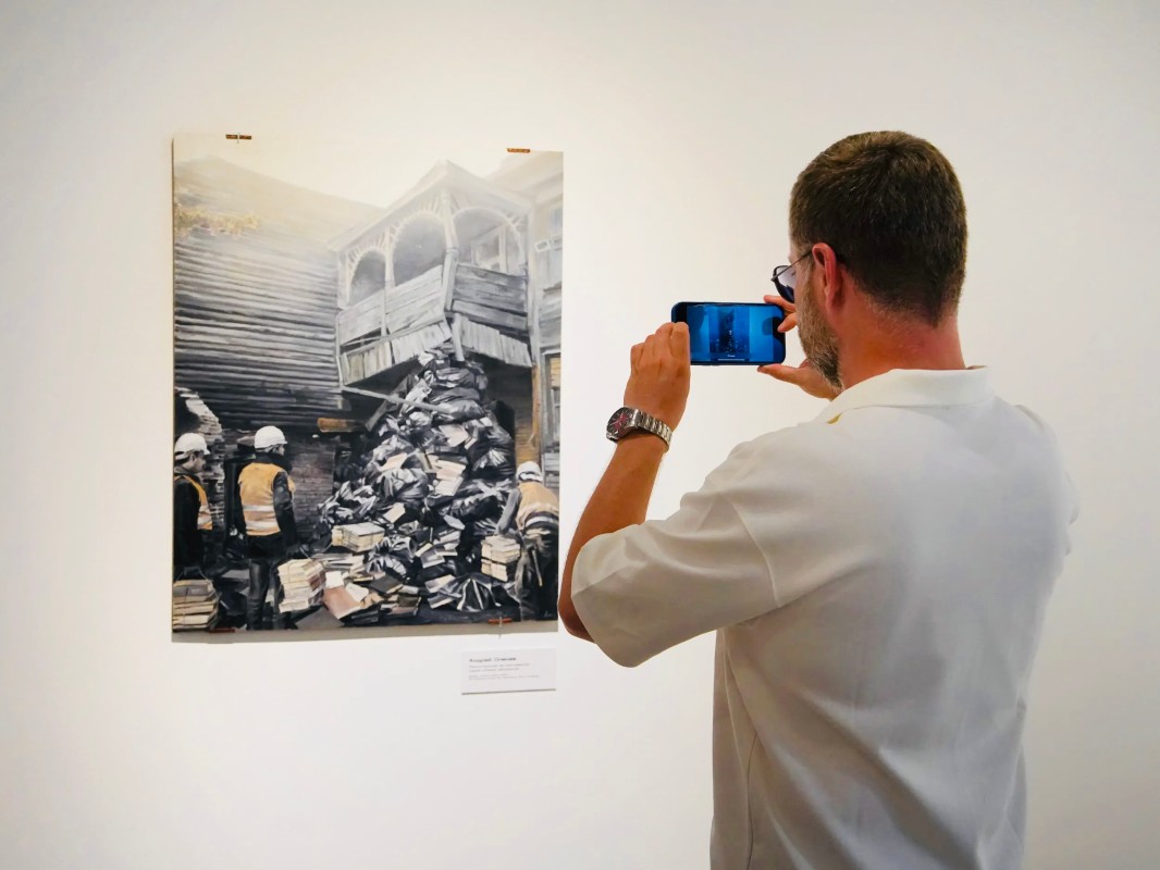 Кадр с открытия выставки &#34;Город. Среда. Код&#34; (6+) в арт-кластере &#34;Октава&#34; (Тула). Фото: Анфиса Жарова. Предоставлено пресс-службой арт-кластера &#34;Октава&#34;