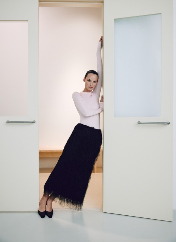 Как одеться на новогодний корпоратив 2025/2026: обзор 3 коллекций от российских брендов