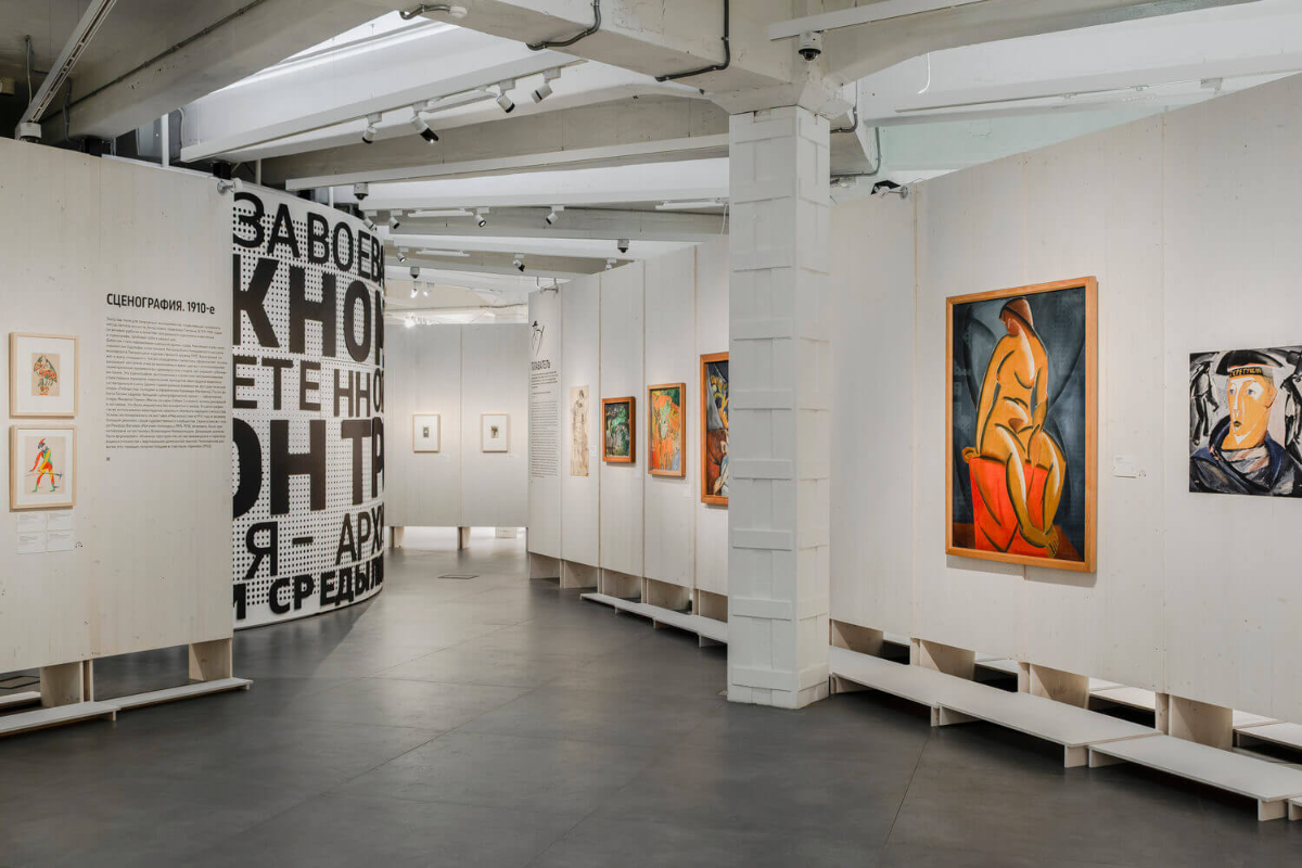 Фрагмент экспозиции на выставке "Татлин. Конструкция мира". Фото: Евгения Баранова. Предоставлено пресс-службой Центра Зотов