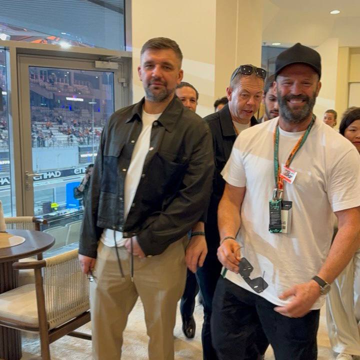 Баста и Джейсон Стэйтем. Фото: Telegram/@nogganobasta