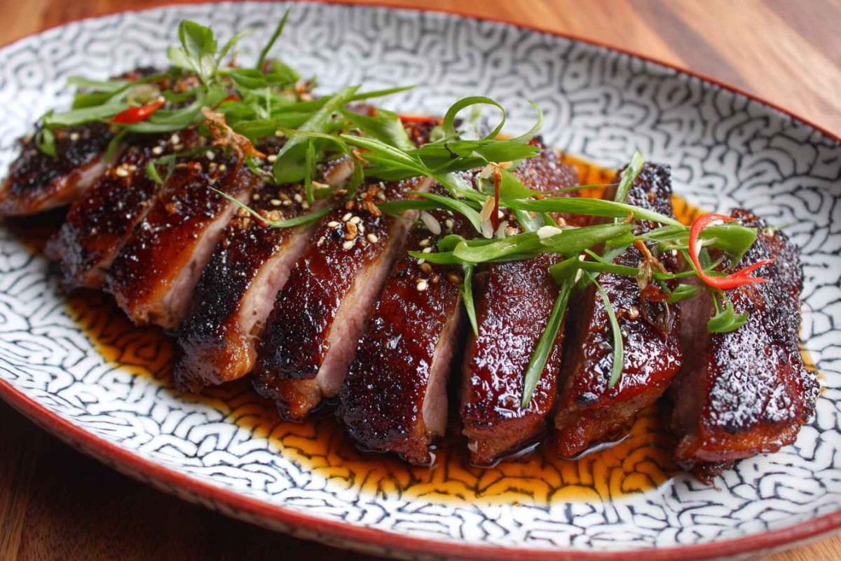 Изображение сгенерировано при помощи нейросети Midjourney