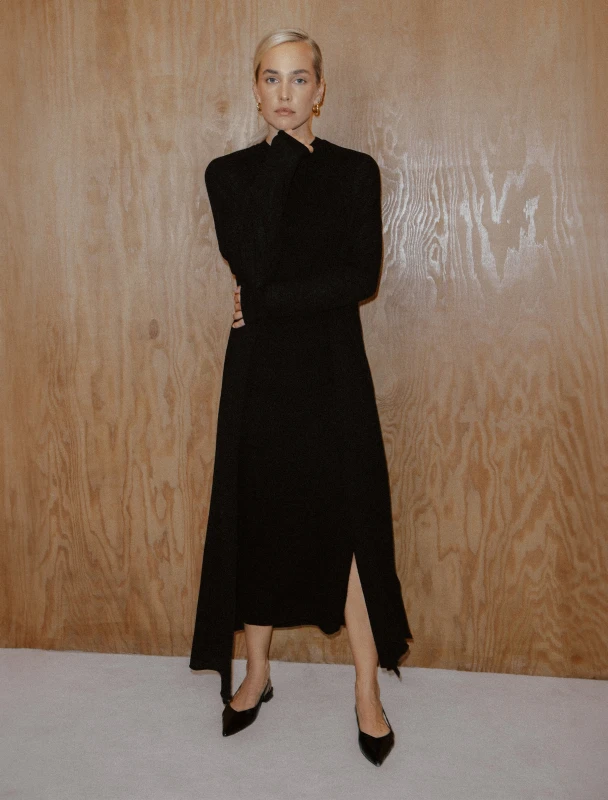 Не хочу блестки: в чем пойти на домашнюю новогоднюю вечеринку Не хочу блестки: в чем пойти на домашнюю новогоднюю вечеринку