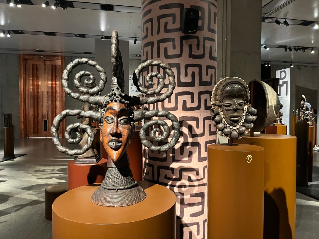 Фрагмент экспозиции в Музее "ЗИЛАРТ". Фото: Юлия Крышевич