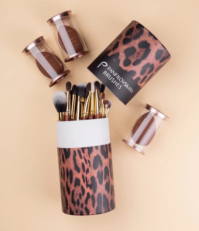 Фото: архивы пресс-службы PNFL. Набор кистей PRO